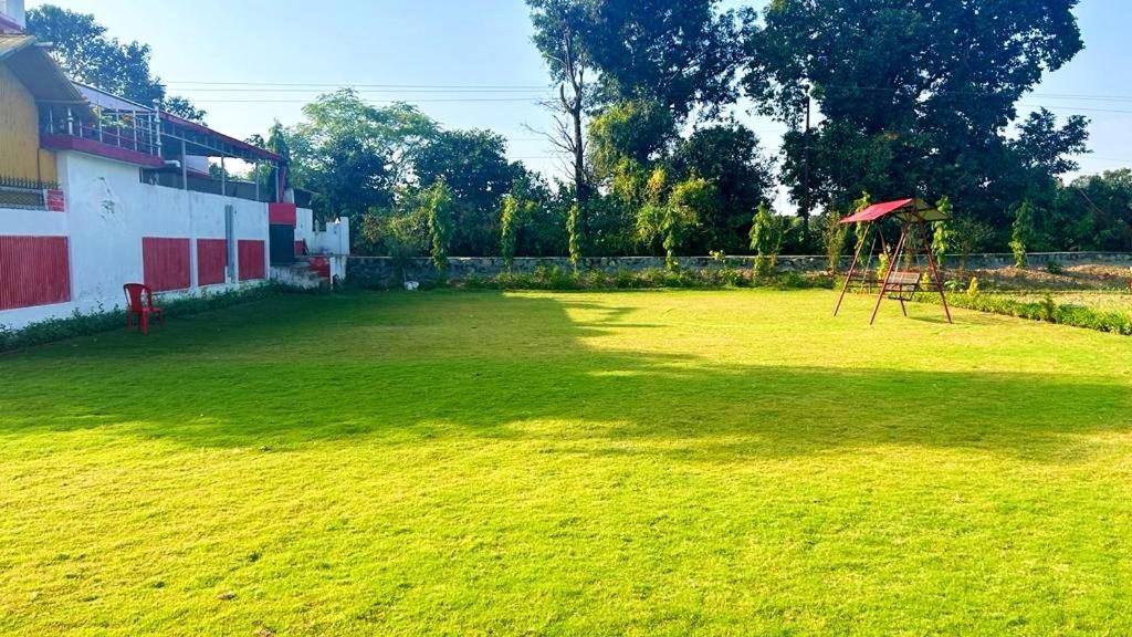 Nandini Homestay Дехрадун Экстерьер фото